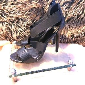 Paprika Blk Leather Heels Sz- 7.5